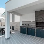 Villa Dino With Ocean View *