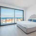 Dino With Ocean View * Ribamar (Lourinha)