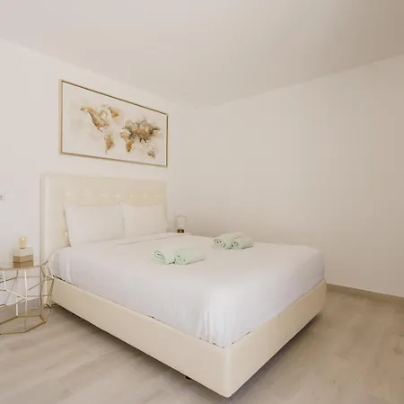 Villa Dino With Ocean View