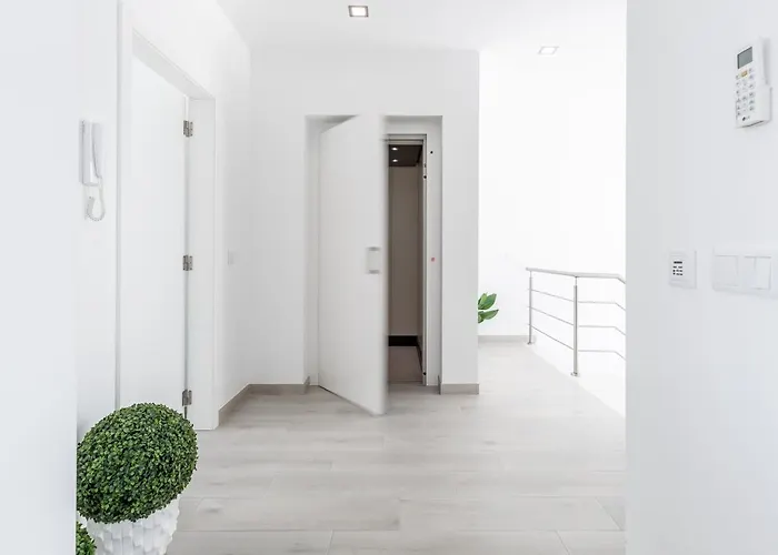 Villa Dino With Ocean View *